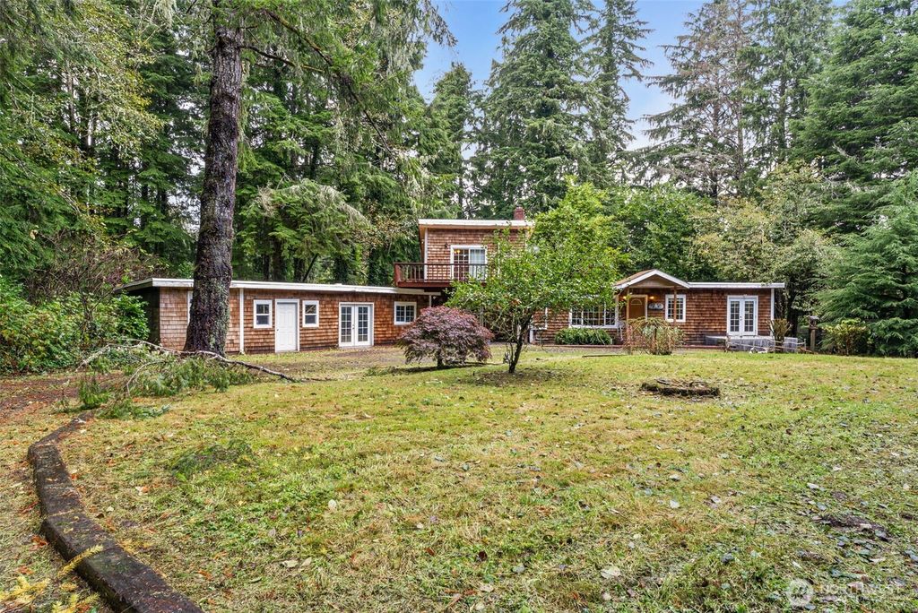 view 2nd full size image of this home