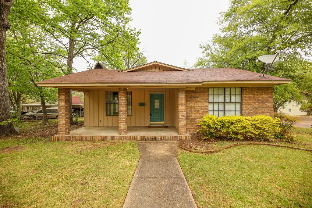 210 Oakhurst Blvd, El Dorado, AR 71730 Trulia