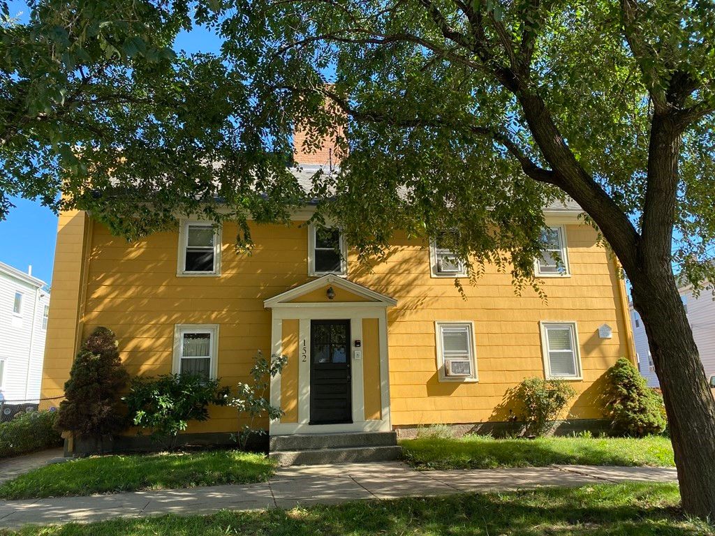 152 Boston St #2, Salem, MA 01970