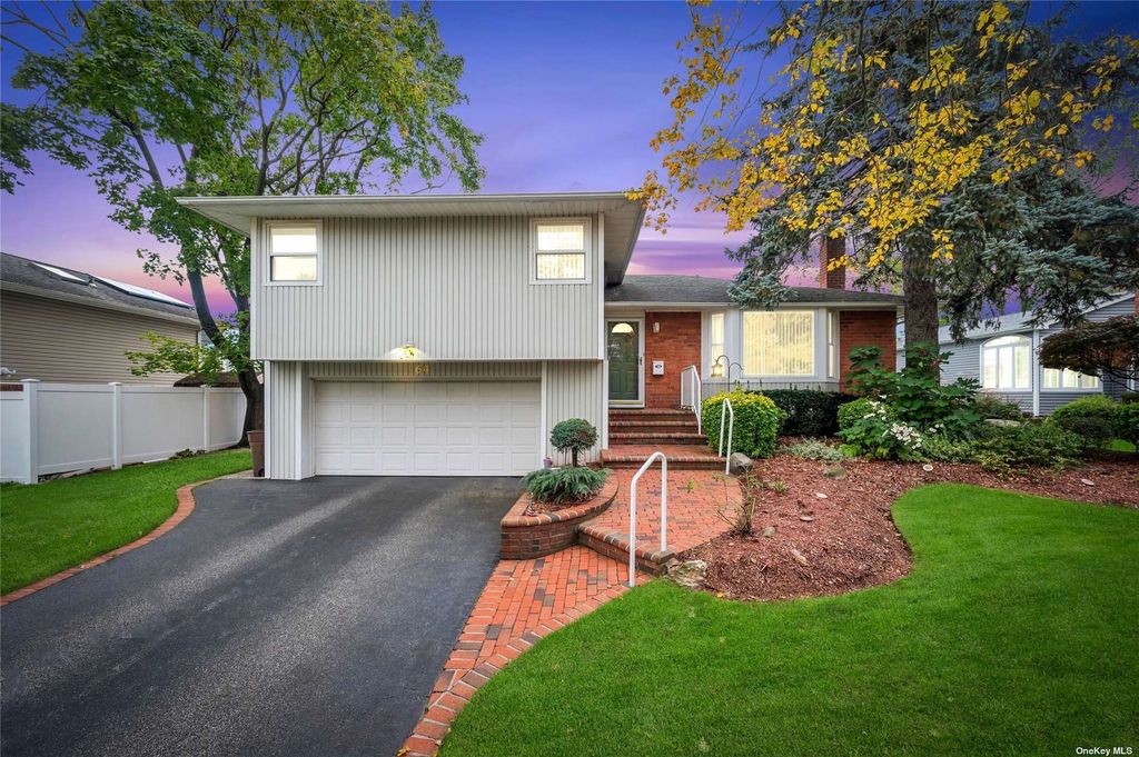 64 Maplewood Drive, Plainview, NY 11803 Trulia