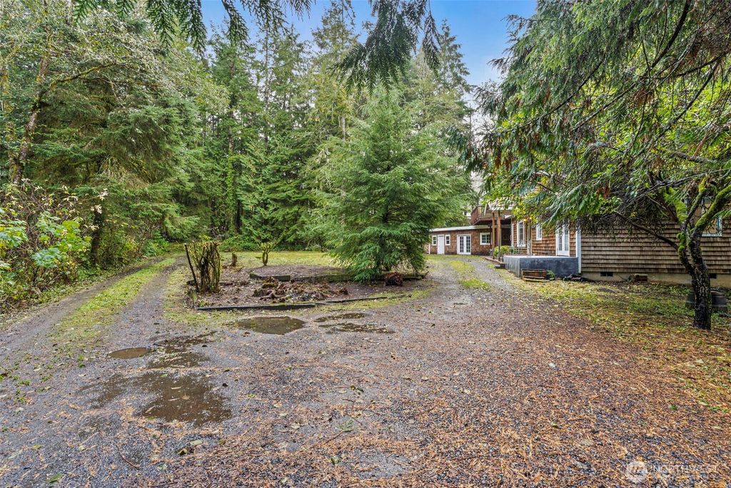 view 4th full size image of this home