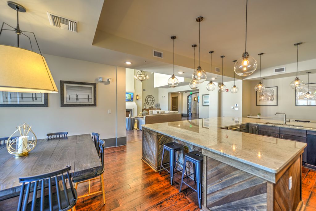 6898 A C Skinner Pkwy, Jacksonville, FL 32256