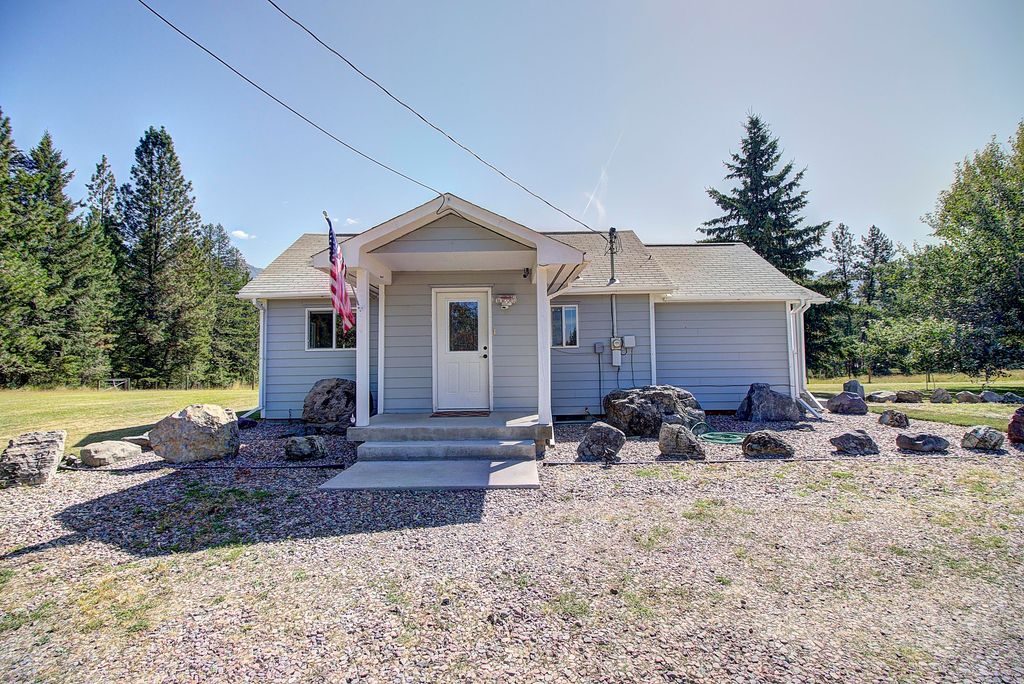 33025 Terrace Lake Rd, Ronan, MT 59864 2 Bed, 1 Bath SingleFamily