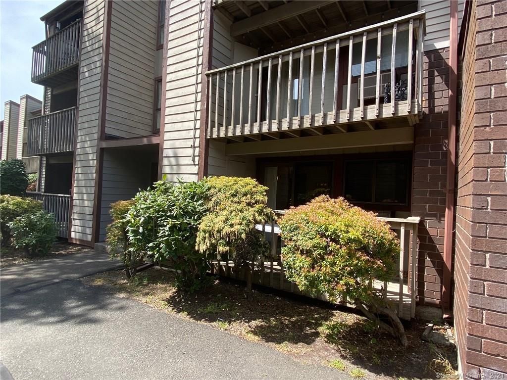 130 Coe Ave #86, East Haven, CT 06512