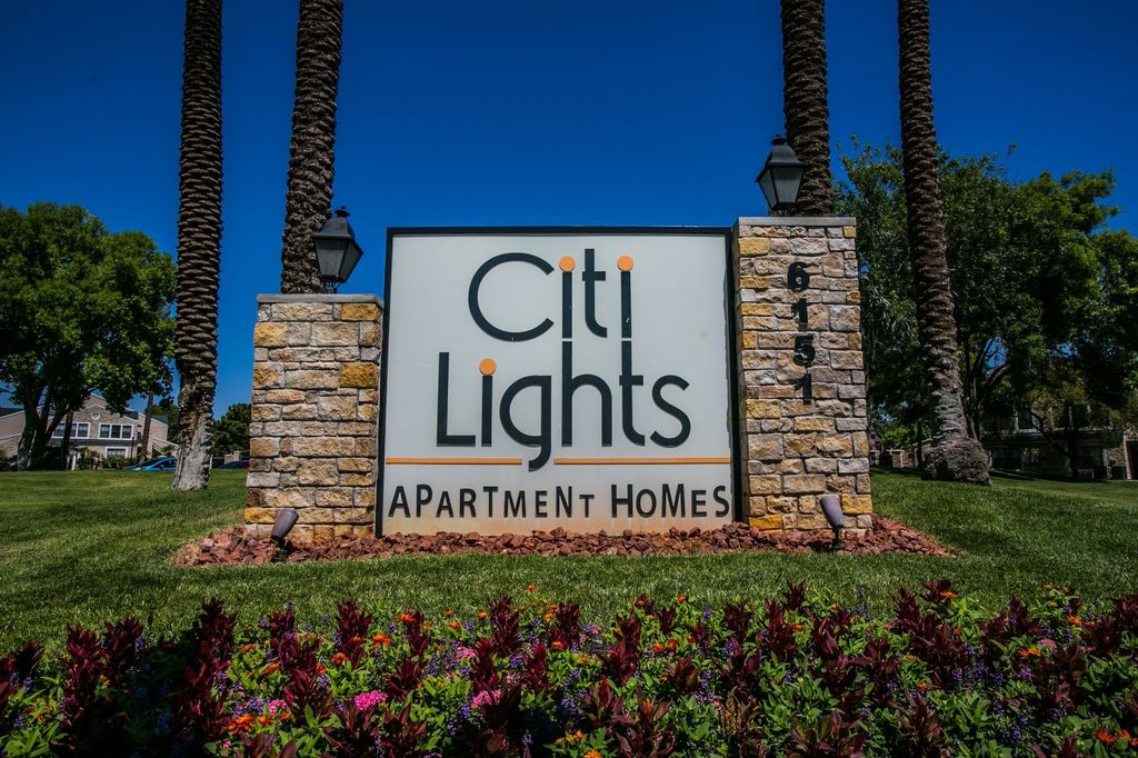 6151 Mountain Vista St, Henderson, NV 89014