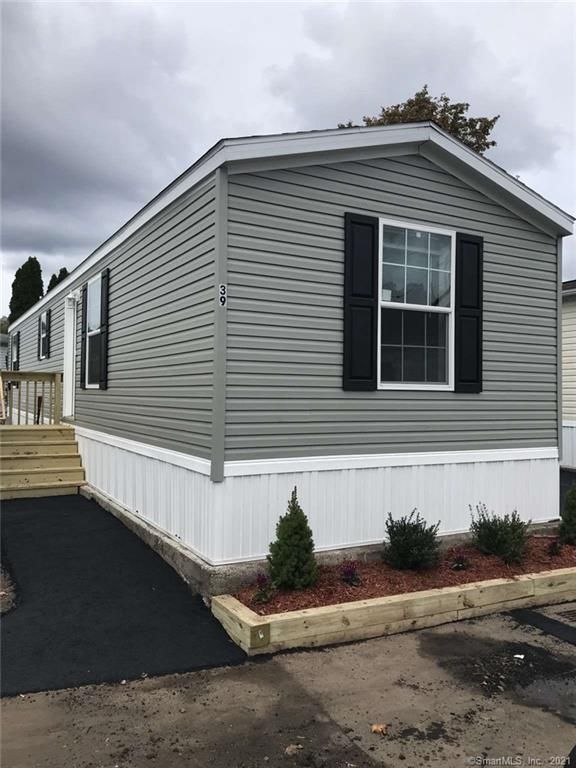 1012 Old Colony Rd #39, Meriden, CT 06451