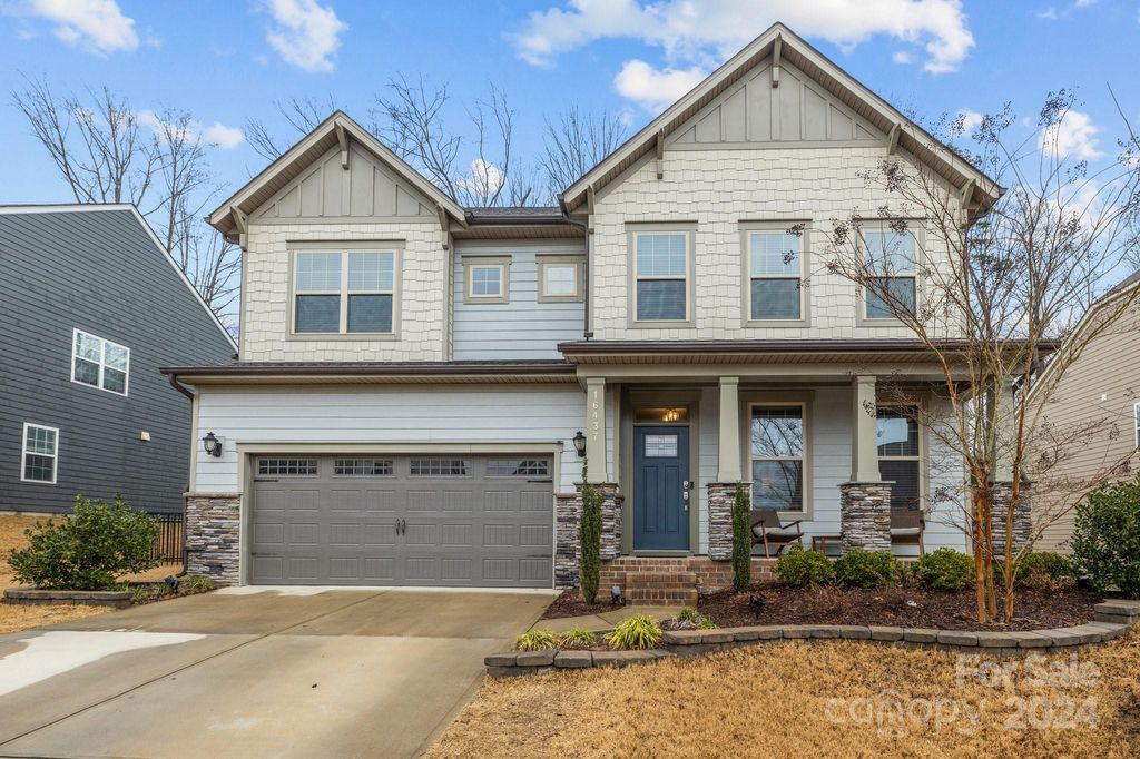 16437 Palisades Commons Dr, Charlotte, NC 28278