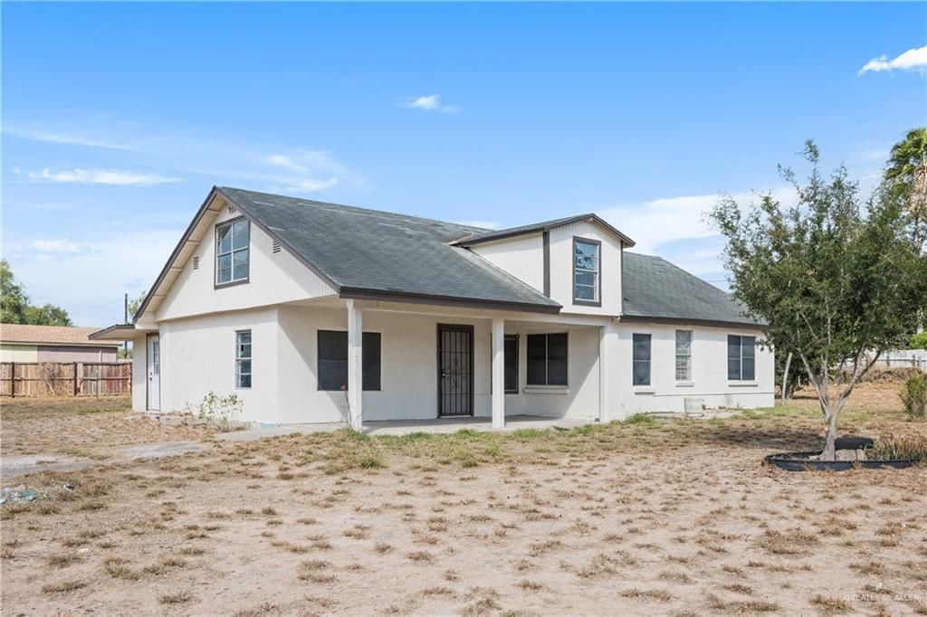 339 N Charco Blanco Rd, Rio Grande City, TX 78582