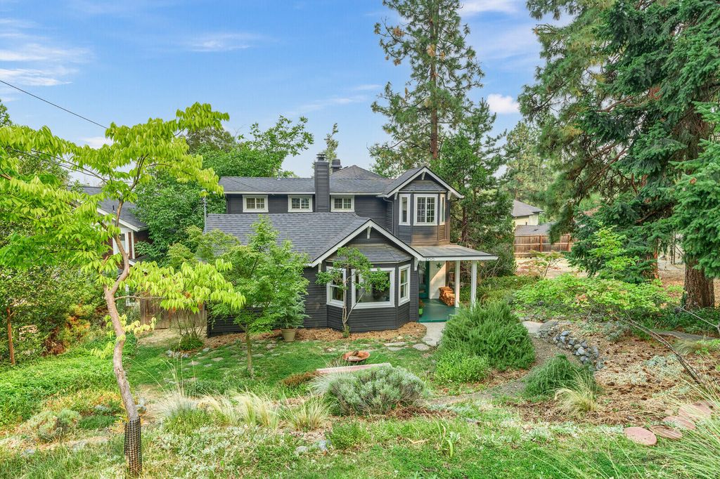 200 Meade St, Ashland, OR 97520