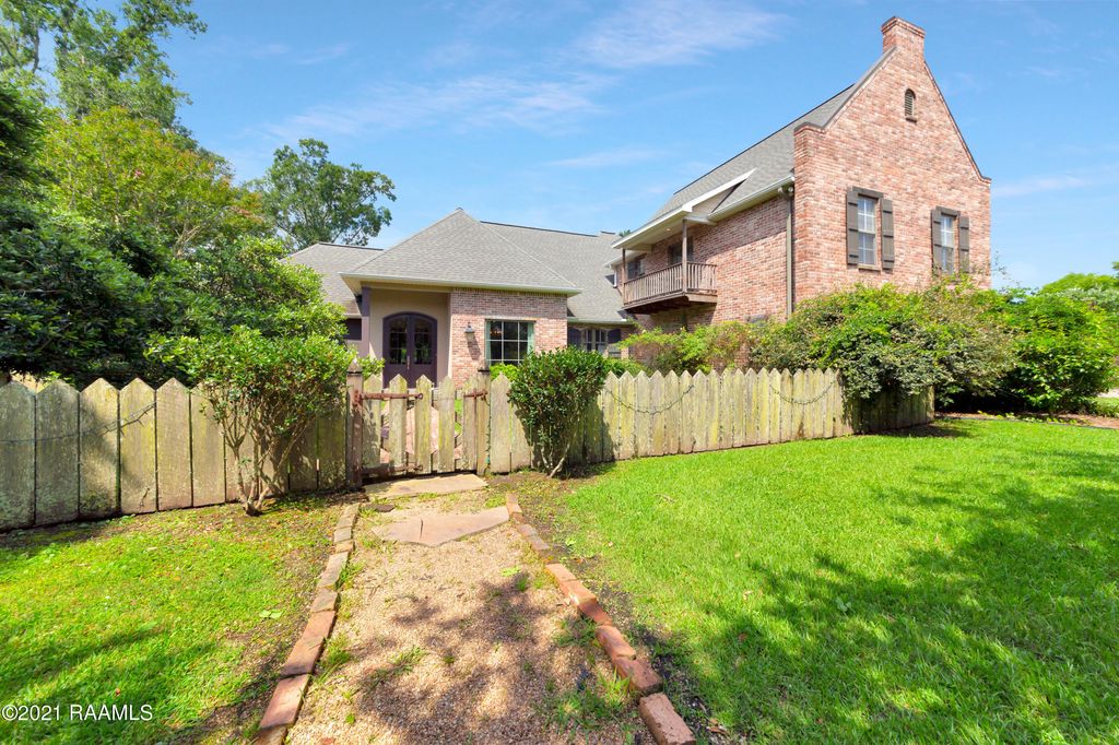 209 Stillwater Rd Breaux Bridge La 70517 Trulia