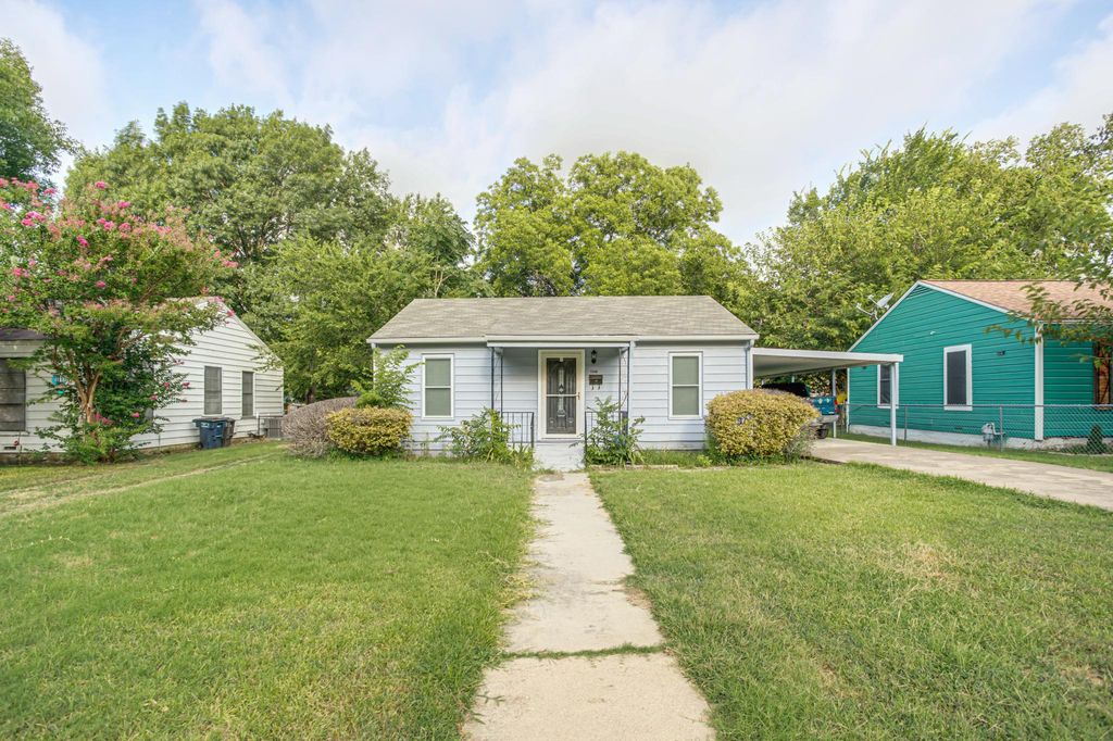5108 Lyndon Dr, Fort Worth, TX 76116