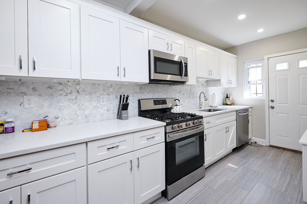 435 Valley Ave SE, Washington, DC 20032