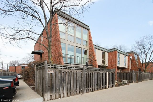 608 W Armitage Ave #A-1, Chicago, IL 60614