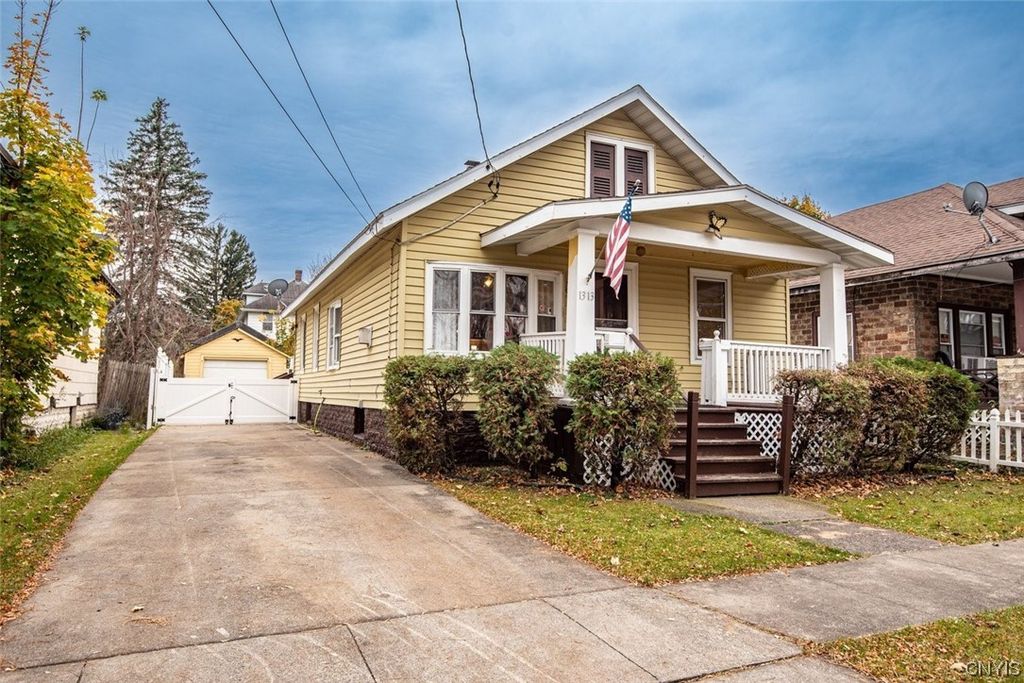 1313 Oak St, Utica, NY 13502 Trulia