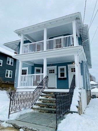 328 Lagrange St #2, West Roxbury, MA 02132
