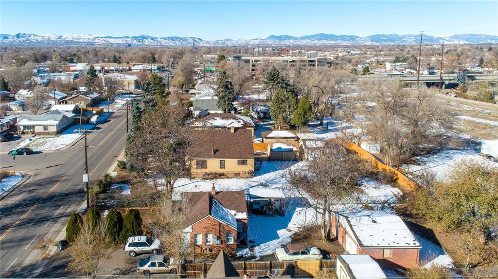 4925 W 10th Ave, Denver, CO 2 Bed, 1 Bath SingleFamily Home 10