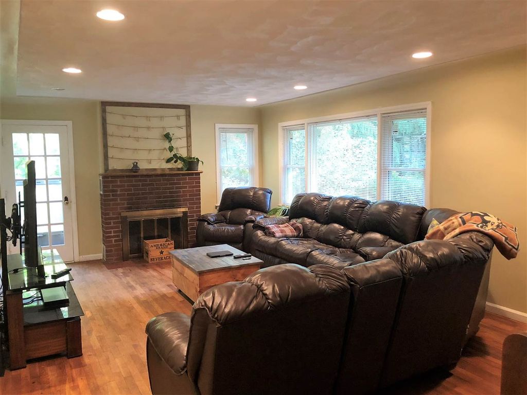 6060 Horton Rd, Jackson, MI 4 Bed, 1 Bath SingleFamily Home 13