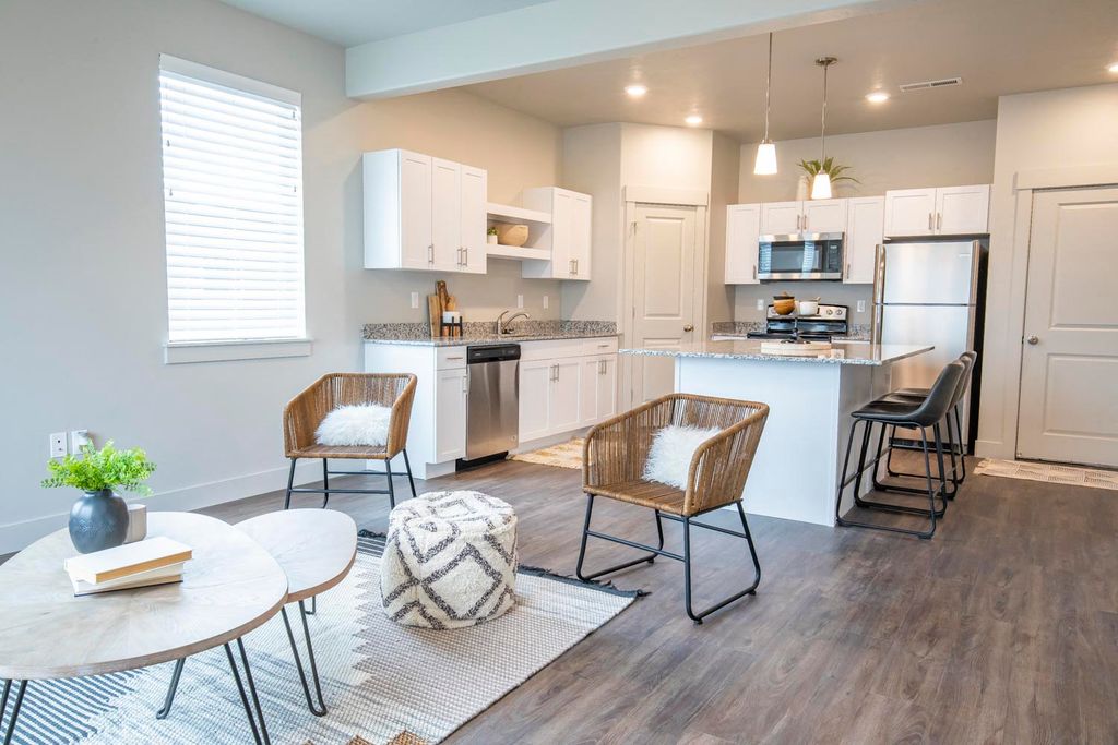 1630 W 2000 S, Ogden, UT 84401