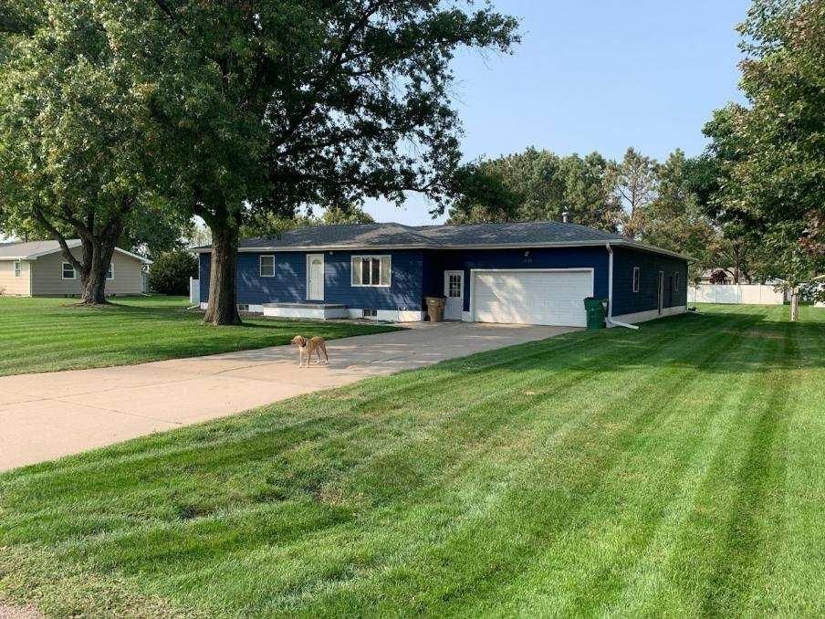 4018 Kay Ave, Grand Island, NE 68803 MLS 20231371 Trulia