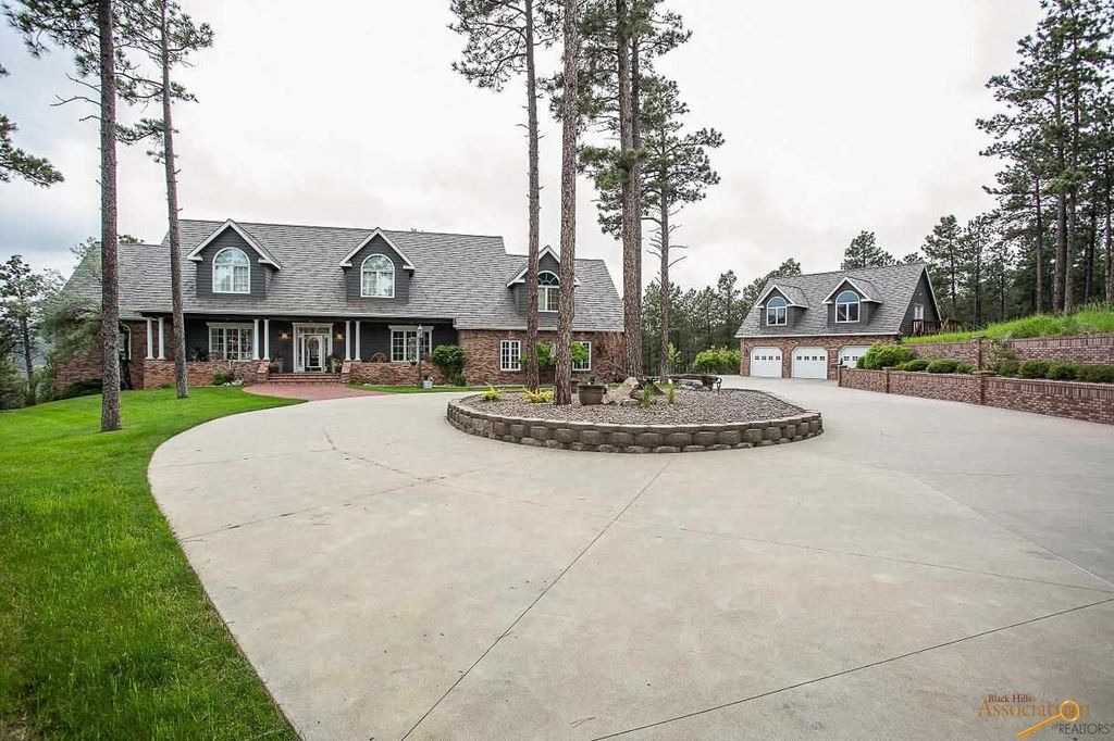 8855 Clarkson Rd, Rapid City, SD 57702