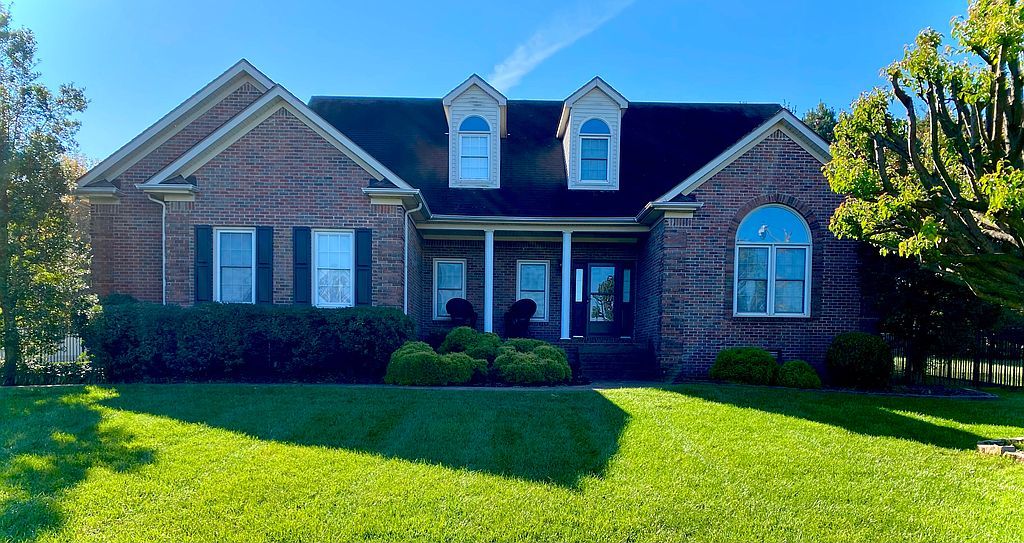 338 Hunterwood Way, Bowling Green, KY 42103
