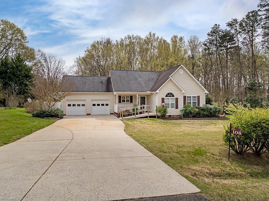 108 Neva St, Pilot Mtn, NC 27041 Trulia