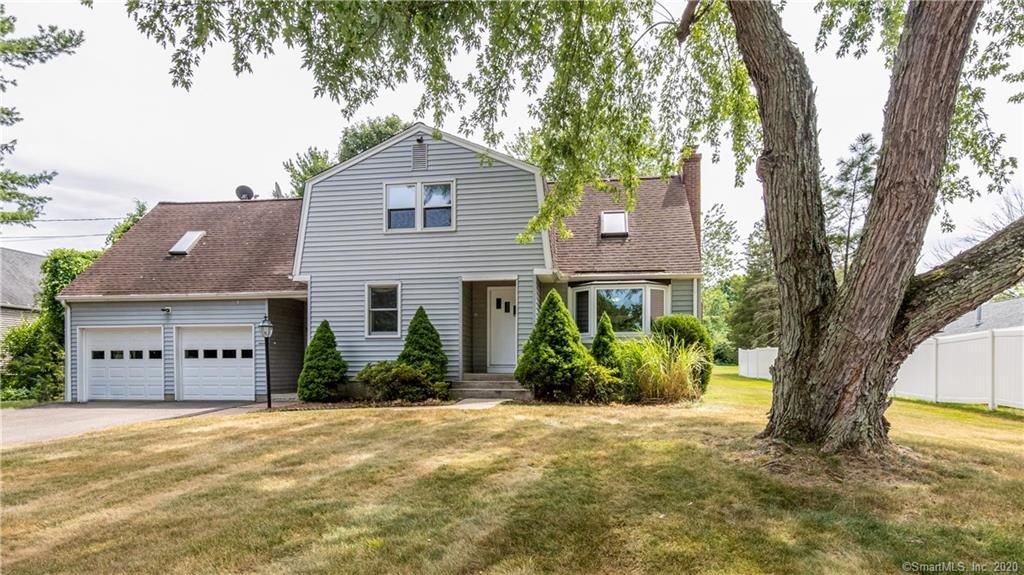 140 South Rd, Farmington, CT 4 Bed, 3 Bath SingleFamily Home 37