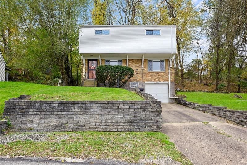 12128 Joan Dr, Pittsburgh, PA 15235