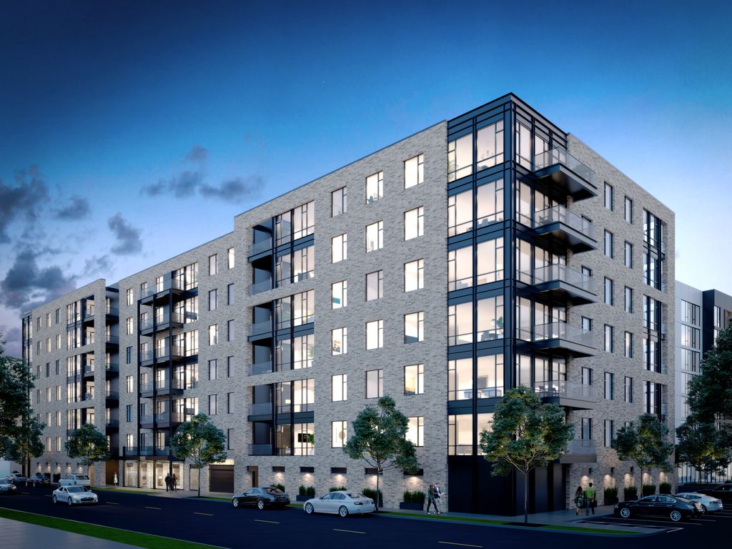 10 Plan in Triangle Square Condos, Chicago, IL 60614
