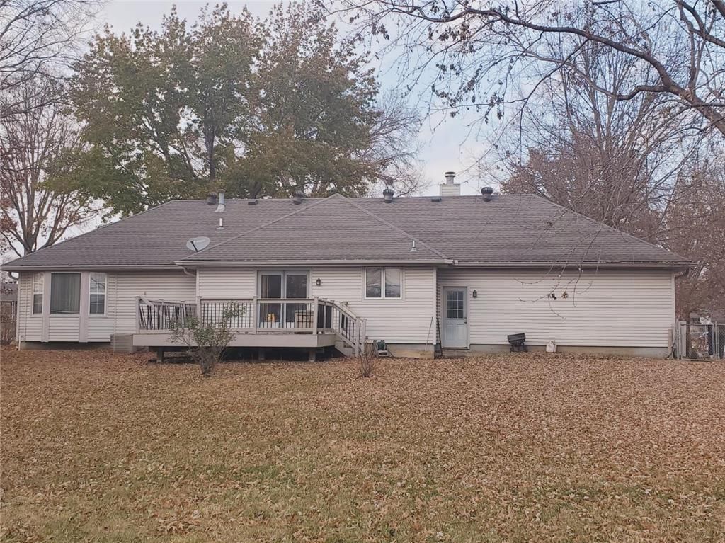 501 W Front St, Grain Valley, MO 64029 3 Bed, 2 Bath SingleFamily