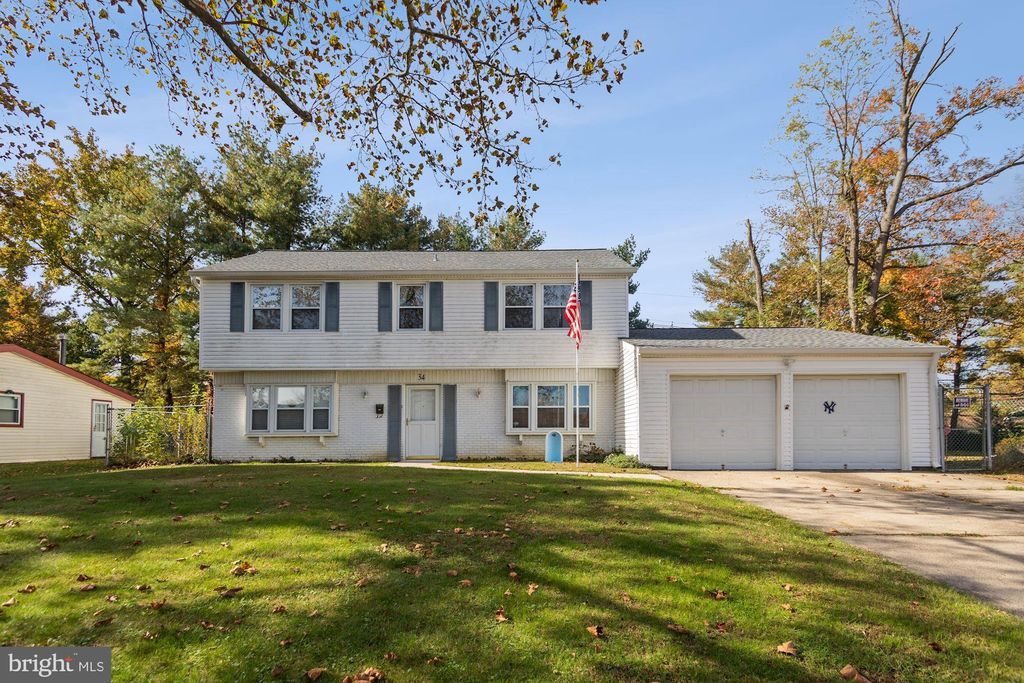 34 Efland Ln, Willingboro, NJ 08046