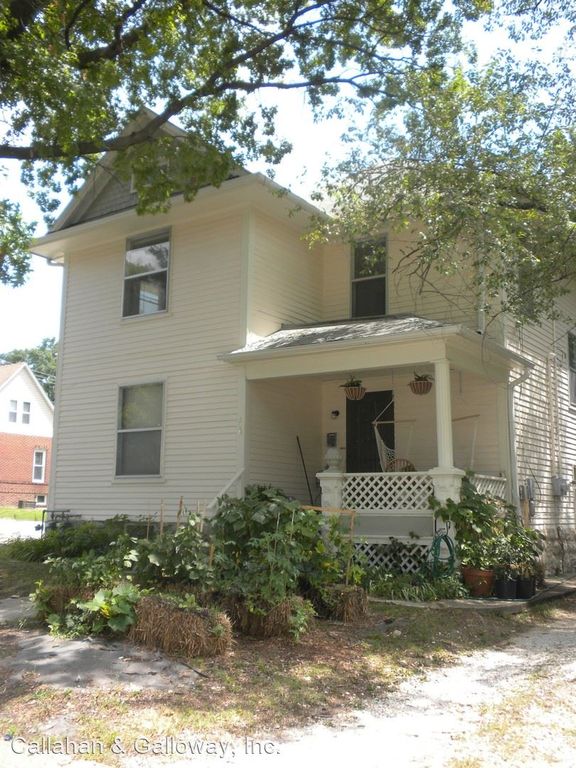 408 N 8th St #B, Columbia, MO 65201