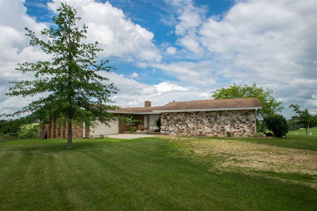 2474 190th St, Delmar, IA 52037 Trulia