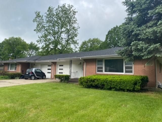 1207 Eastview Rd, Rockford, IL 61108