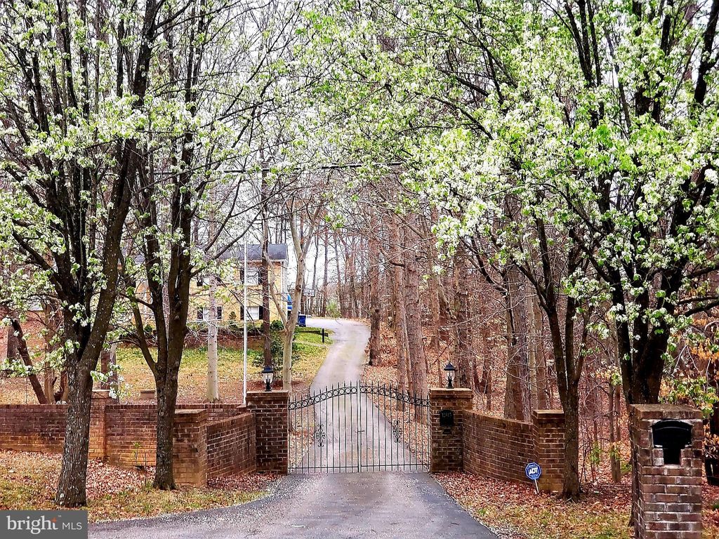 12845 Old Bridge Ln, Woodbridge, VA 22192 Trulia