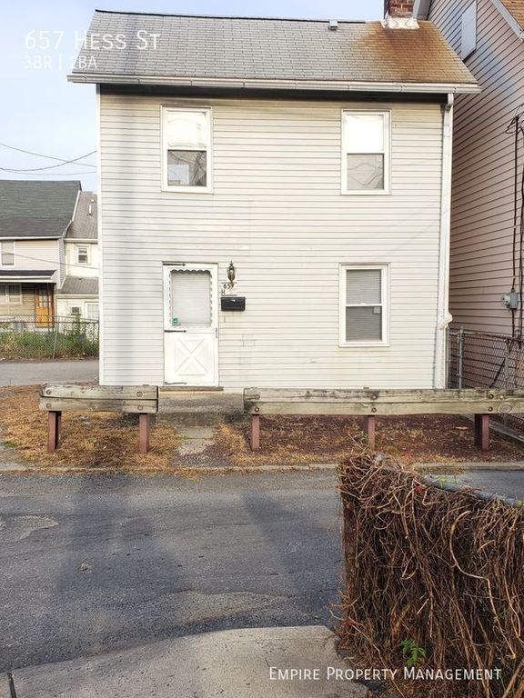 657 Hess St, Bethlehem, PA 18015