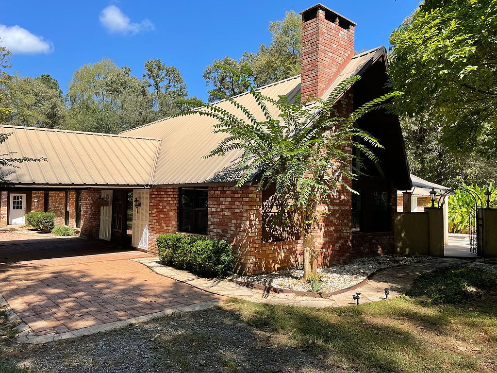4585 FM 2625 E, Marshall, TX 75672