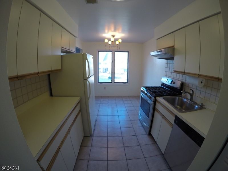Minimalist Apartments Off 410 with Best Design