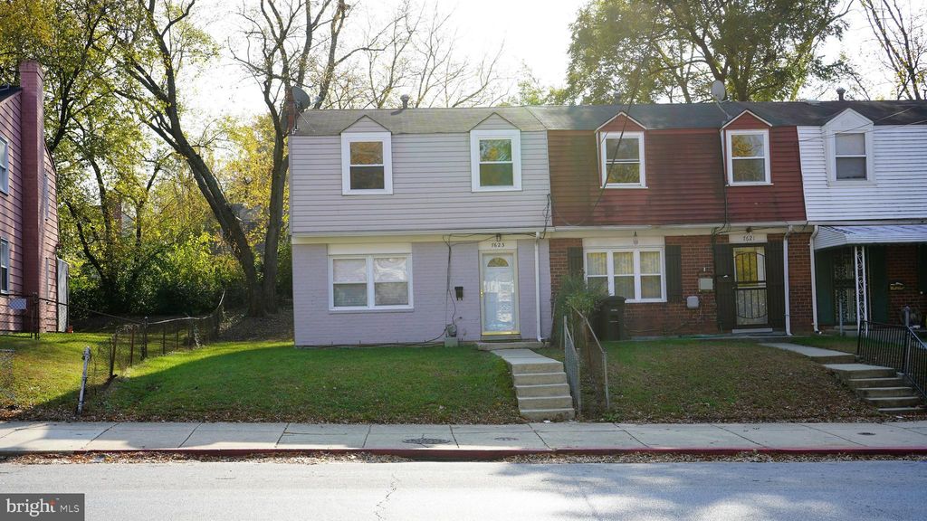 7623 Barlowe Rd, Hyattsville, MD 20785