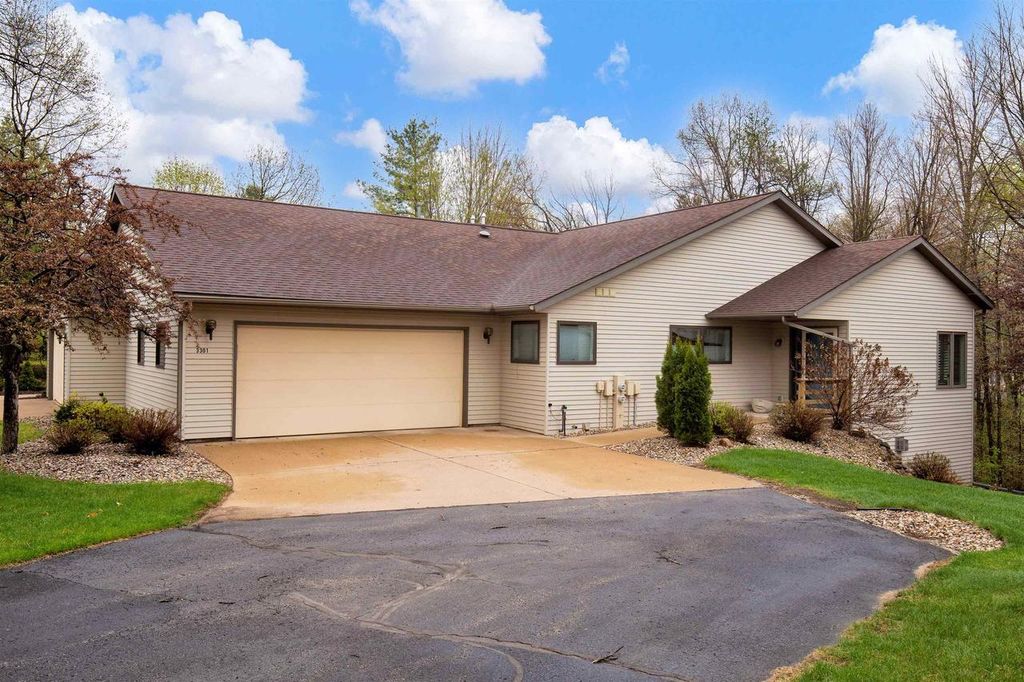 3301 YVONNE DRIVE, Stevens Point, WI 54481 Trulia
