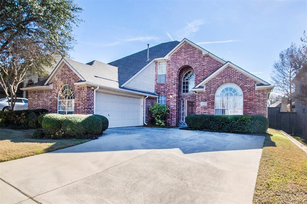 2518 Timber Ridge Dr, Garland, TX 75044