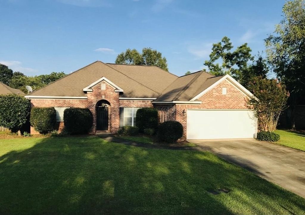 276 Falls Creek St, Fairhope, AL 36532