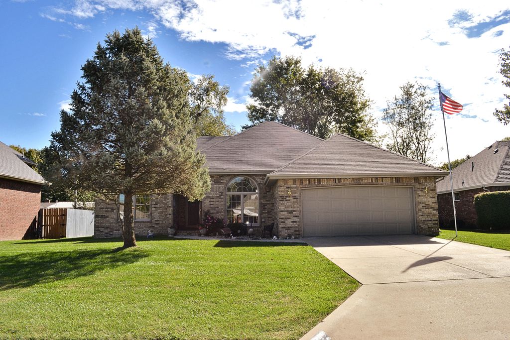 2242 W Allen Dr, Springfield, MO 65810 Trulia