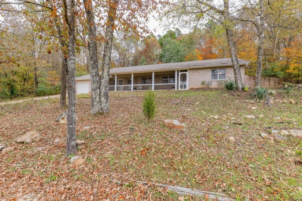199 County Road 525, Poplar Bluff, MO 63901
