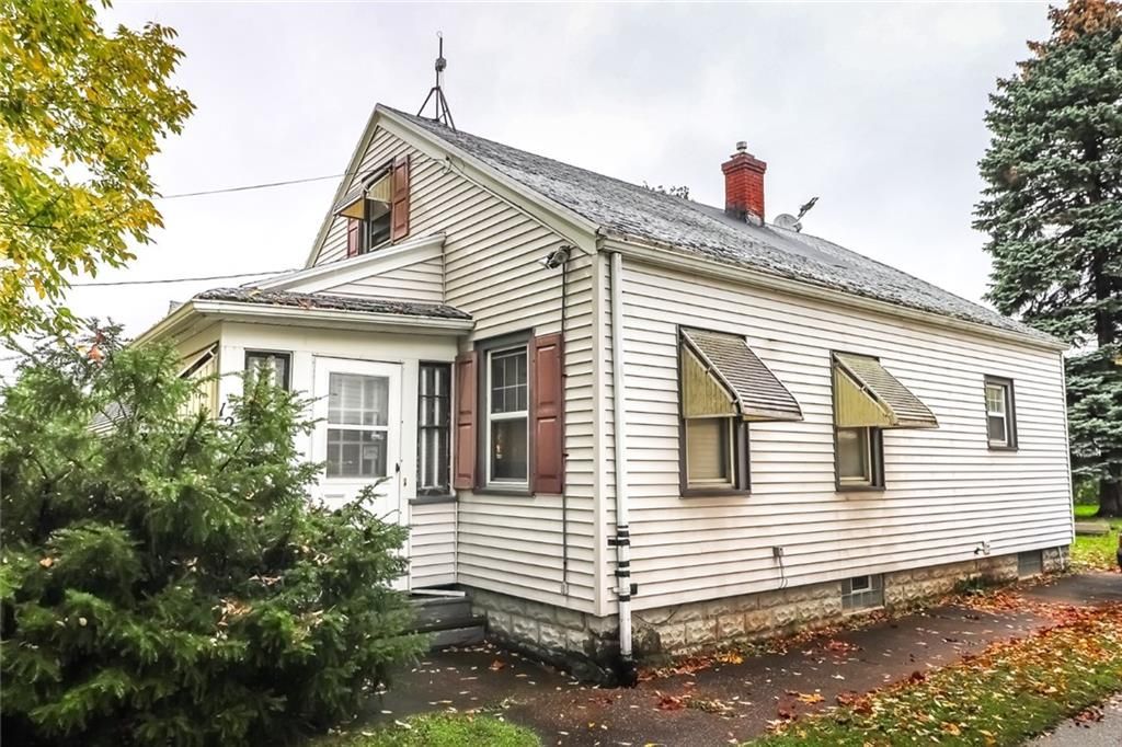 122 Moulson St, Rochester, NY 14621