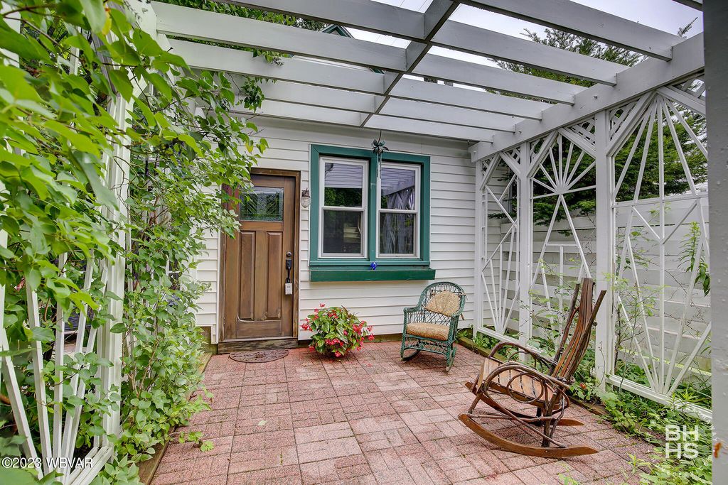 161 Sullivan Ave, Eagles Mere, PA 17731 Trulia