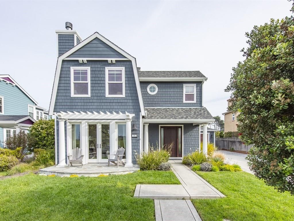 345 Seymour St, Half Moon Bay, CA 4 Bed, 3.5 Bath SingleFamily Home