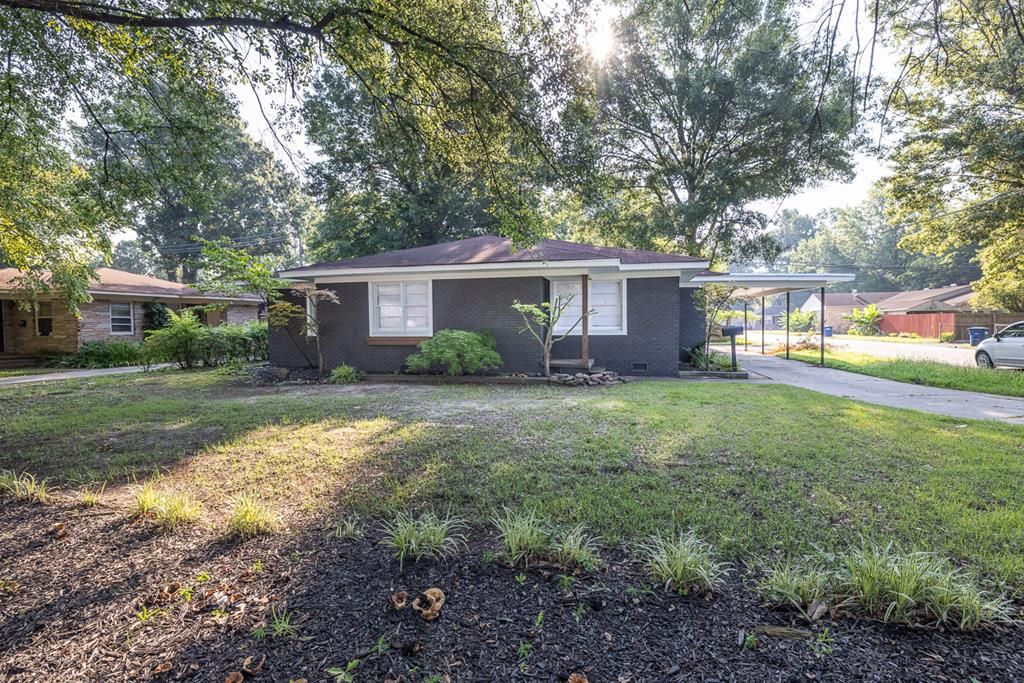 1101 N Avalon St, West Memphis, AR 72301