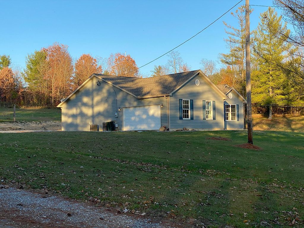 6983 State Route 220, Waverly, OH 45690 3 Bed, 2 Bath SingleFamily