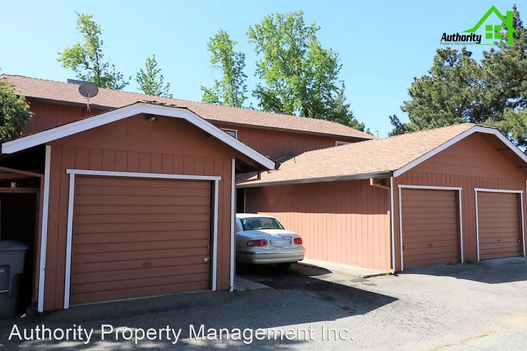 2750 Shasta View Dr #2, Redding, CA 96002